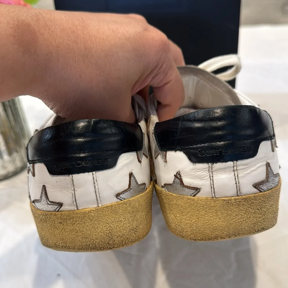 Authentic Saint Laurent Leather Star Sneakers - Picture 7 of 17